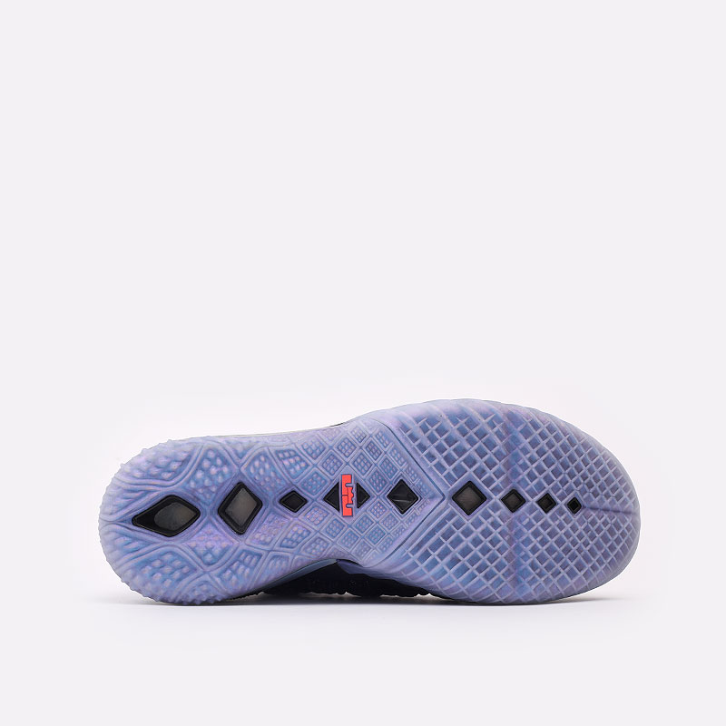 Баскетбольные кроссовки Nike Lebron XVIII (DB8148-001)  - цена, описание, фото 6